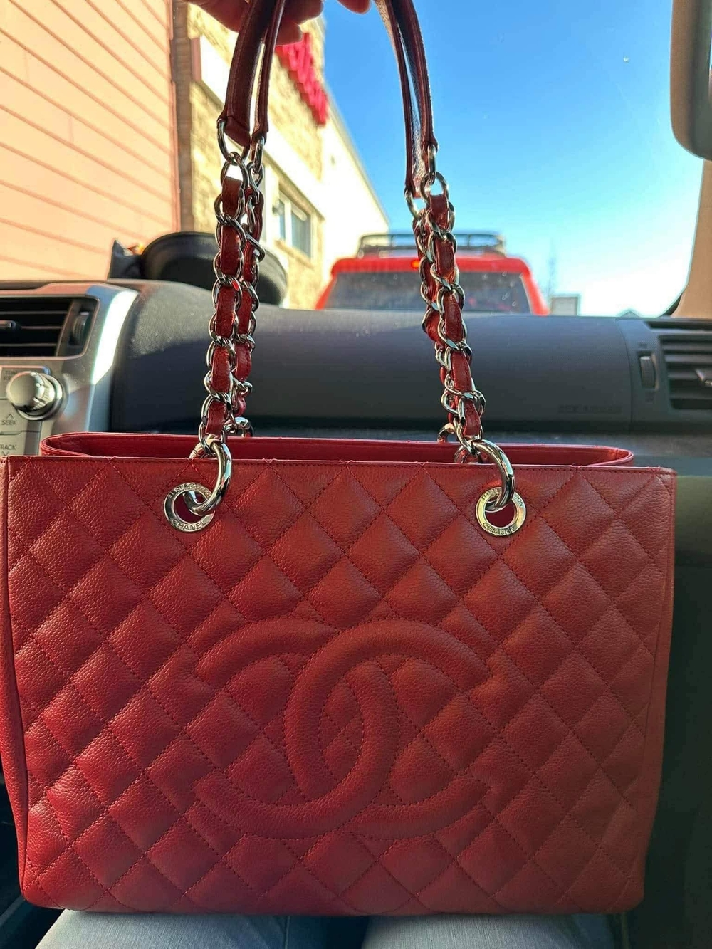 Quilted Red Chain-Handle Tote Bag CHANEL